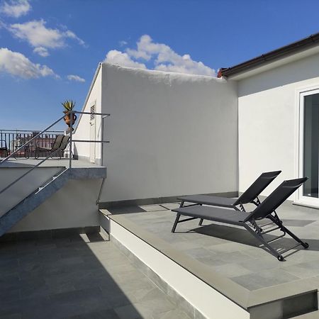 Terrazza Reale - Suite 2 Касерта Екстериор снимка