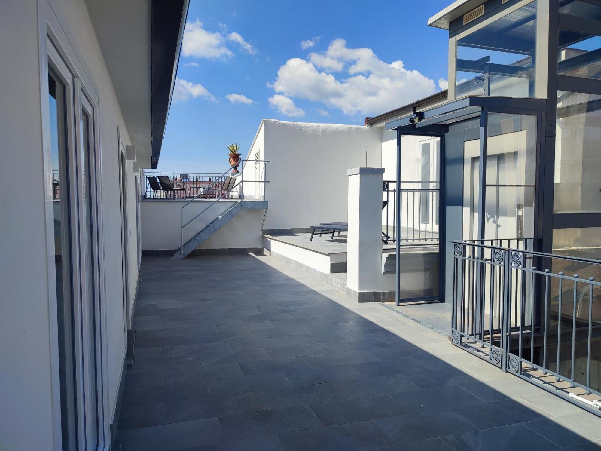 Terrazza Reale - Suite 2 Касерта Екстериор снимка